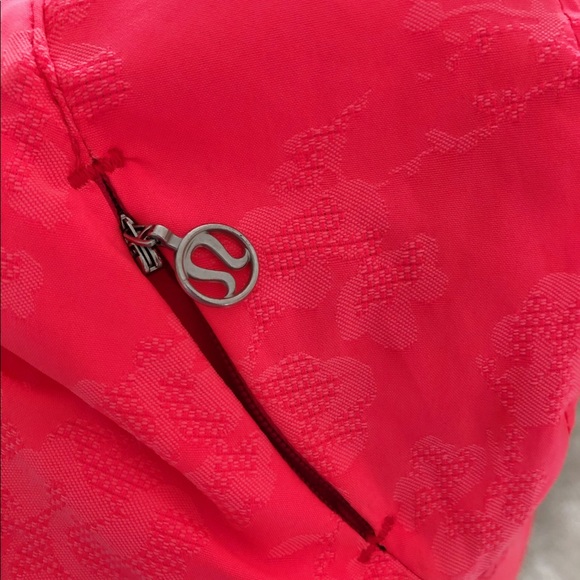 SOLD-Lululemon hat - Picture 4 of 4